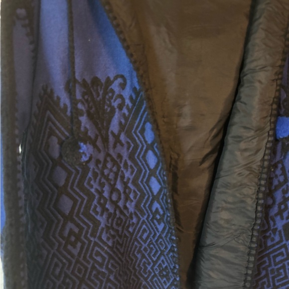 Vintage Jacket - Picture 3 of 3